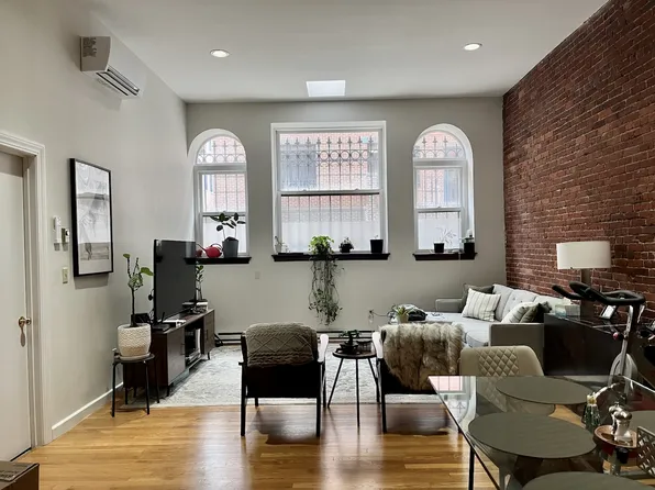 42 Saint Botolph St APT 1D, Boston, MA 02116