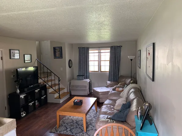 3841 69th St #3843, Urbandale, IA 50322