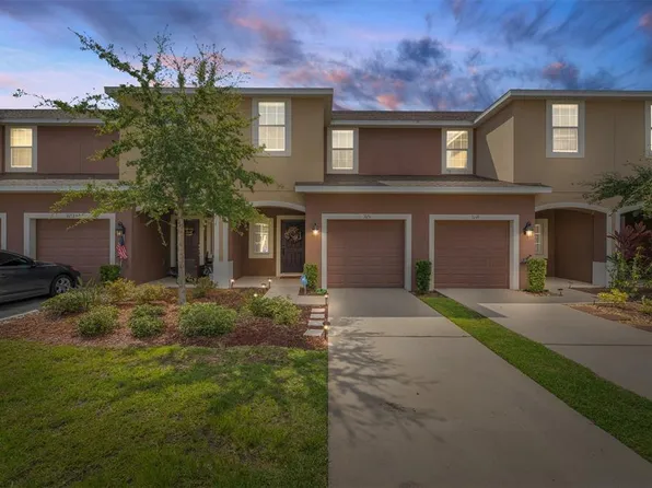 7051 Woodchase Glen Dr, Riverview, FL 33578