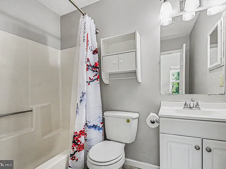 3738 Broomsedge Ct — Photo 13