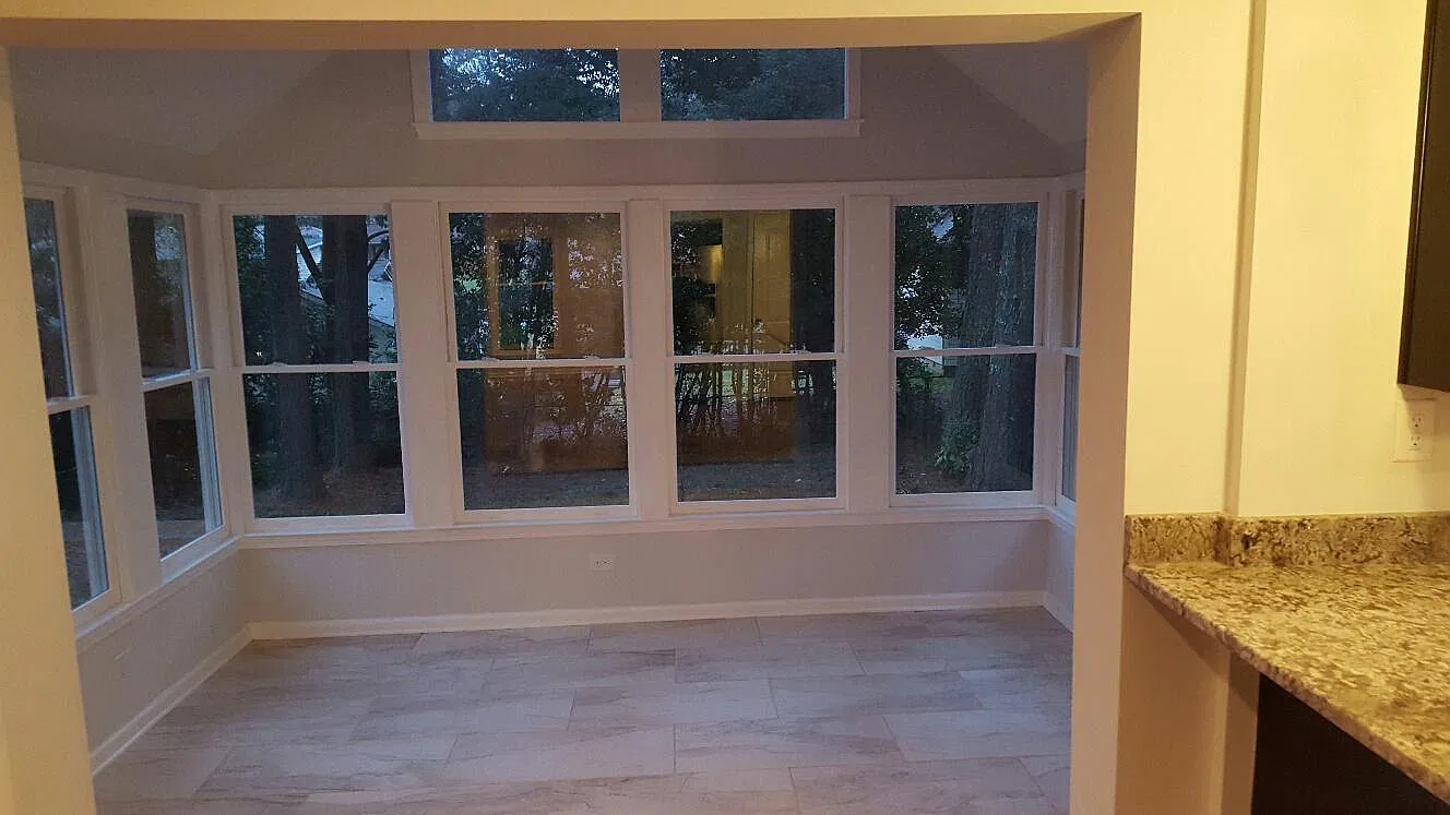 1343 Biltmore Dr NE — Photo 3
