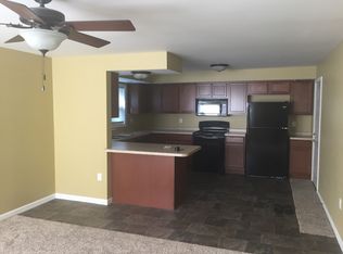 324 N 6th St, Monmouth, IL 61462