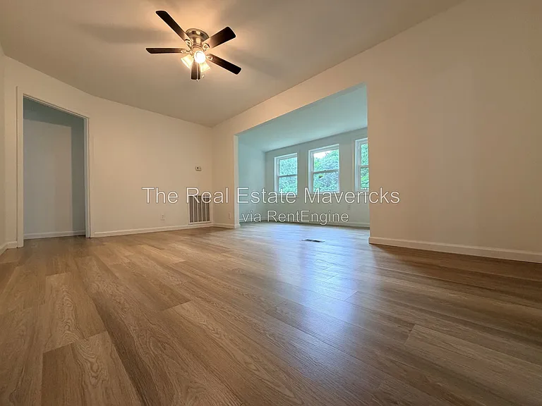 128 Phillips Hollow Rd — Photo 7