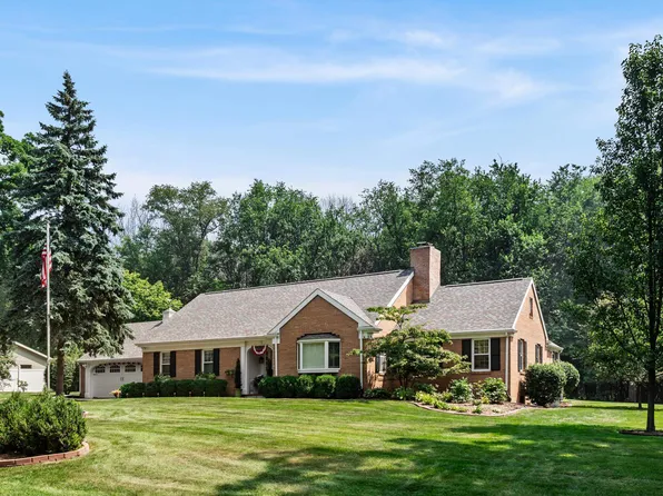 N5623 Lac Verde Cir, Green Lake, WI 54941