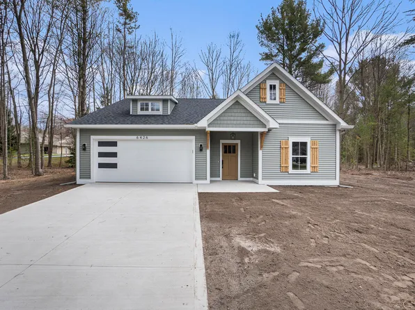 6426 Henry St, Muskegon, MI 49441