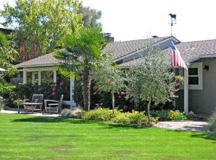 40 La Cresta Dr, Petaluma, CA 94952