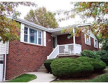 24 Pecan Dr photo 1