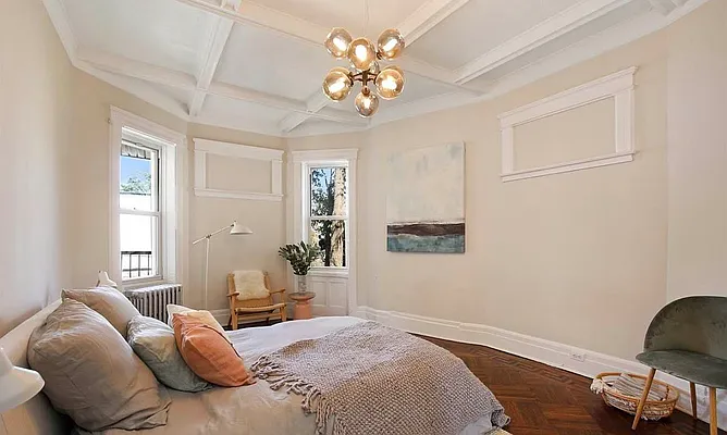 Bedroom, photo 1