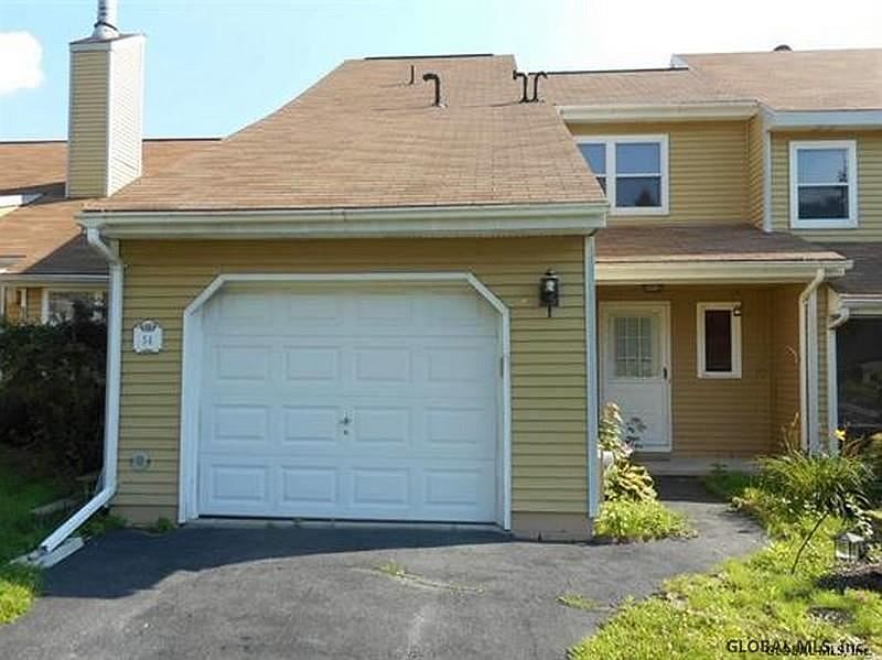 1st image of 54 Grant Hill Ct