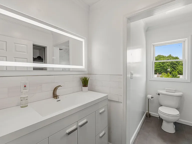 22 Chappelle St #3 — Photo 12