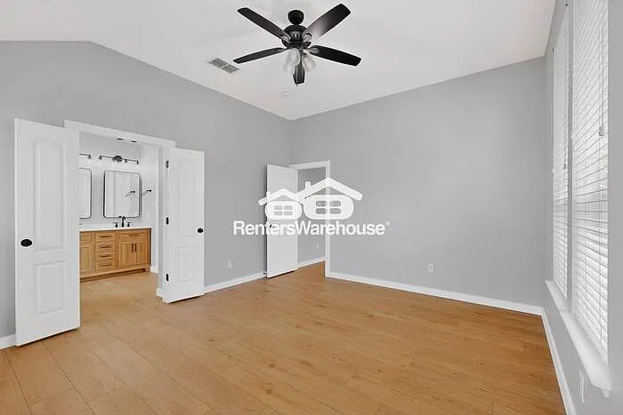 7301 Fossil Lake Dr — Photo 18