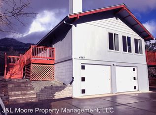 4567 Cloudcrest Dr, Medford, OR 97504