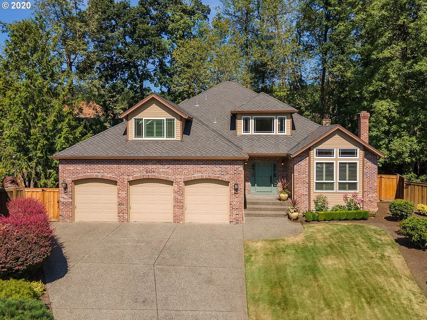 5303 Amberwood Ct photo 1