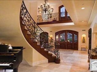 20541 Amapola Ave, Orange, CA 92869