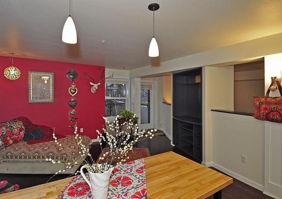 1st image of 801 N Orange St Unit 109