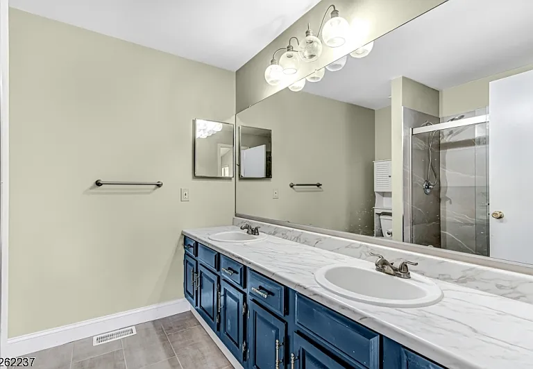 78 Academy Ct — Photo 15