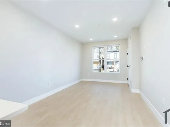644 Brooklyn St, Philadelphia, PA