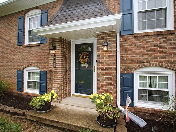 3rd image of 2009 Langhorne Dr
