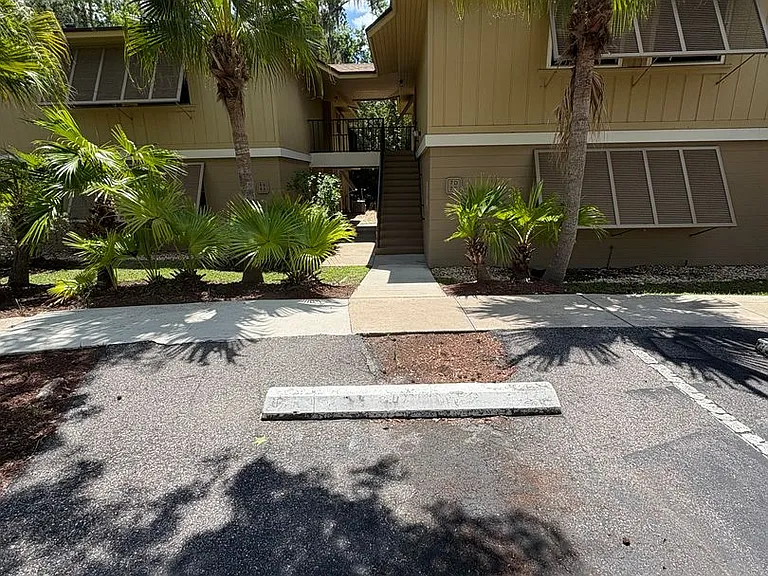 140 Orchid Woods Ct #7D — Photo 2