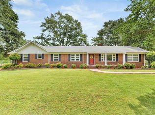 1142 Fox Squirrel Ridge Rd, Pickens, SC 29671