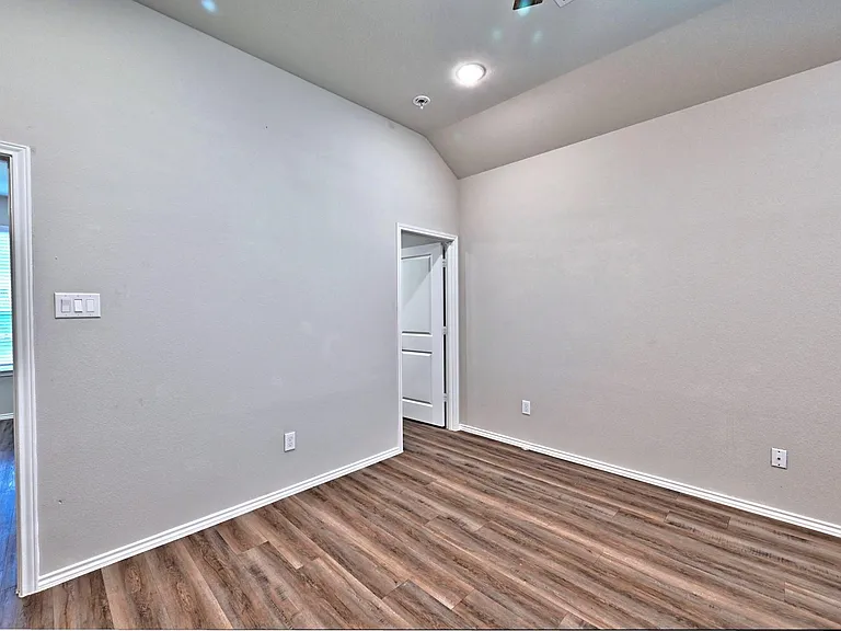 11475 Underwood St — Photo 27