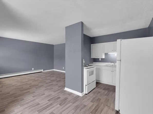 Cedar Chase Apartments