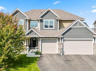 9504 Summerlin Rd, Woodbury, MN 55129