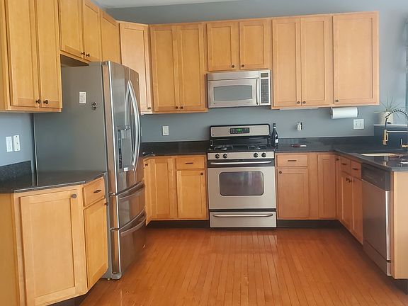 Granite countertops and stainless steel appliances