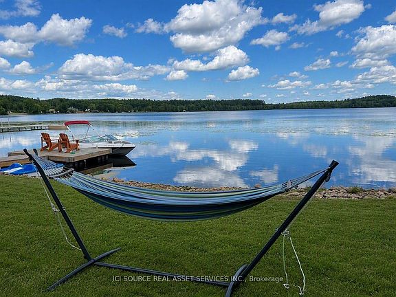 3rd image of 47 Mundts Bay Ln