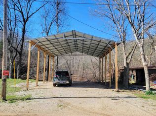 L-9 River Rd #B, Hardy, AR 72542