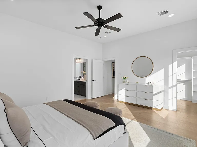 8707 Ojeman Villas Dr — Photo 33