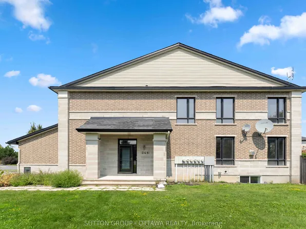 248 Keyrock Dr, Ottawa, ON K2T 0G2