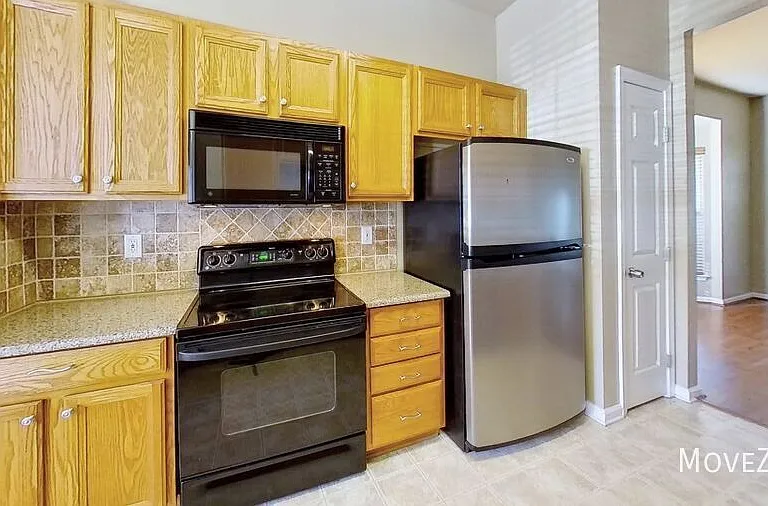 10835 Garden Oaks Ln — Photo 11
