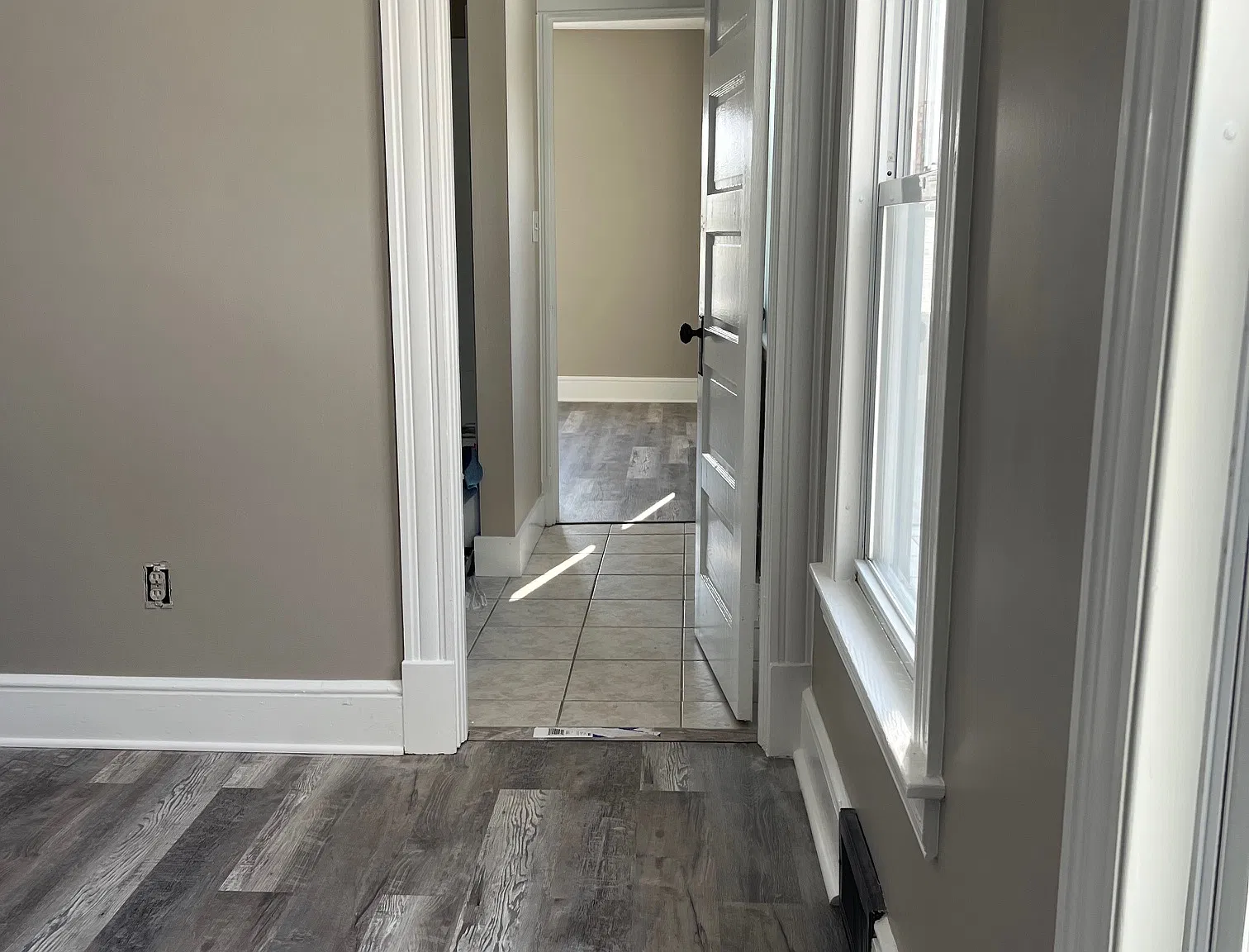 2 bed, 900 sqft, $1,500 — Photo 2