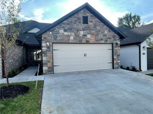 1603 S 17th Pl, Rogers, AR 72758