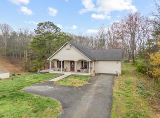304 Pres Jackson Rd, Max Meadows, VA 24360