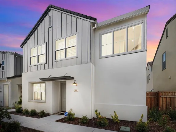 17552 Morning View Dr, Lathrop, CA 95330