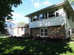 23 Cutter Dr, Rochester, NY 14624
