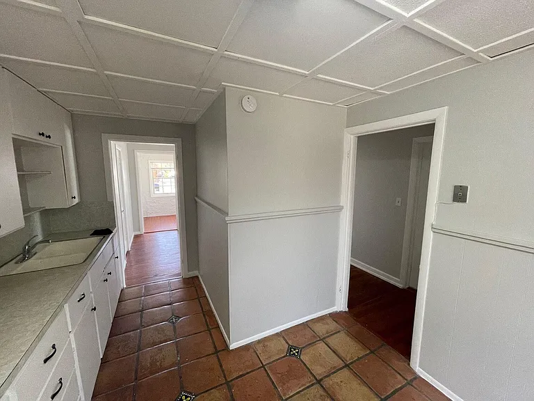 736 Omar Rd #1 — Photo 5