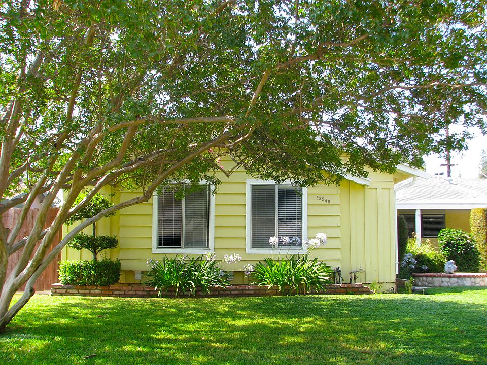 1st image of 22948 Blythe St