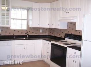 2 Bryon Rd #2NF, Chestnut Hill, MA 02467