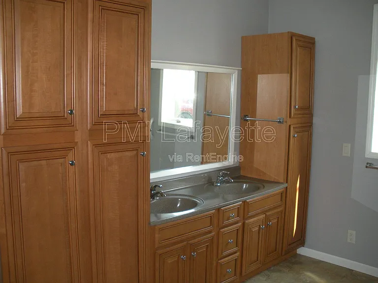 11950 W 725 N — Photo 15