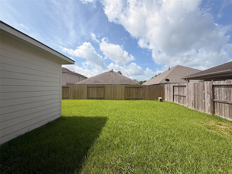 1535 Monterra Point — Photo 24
