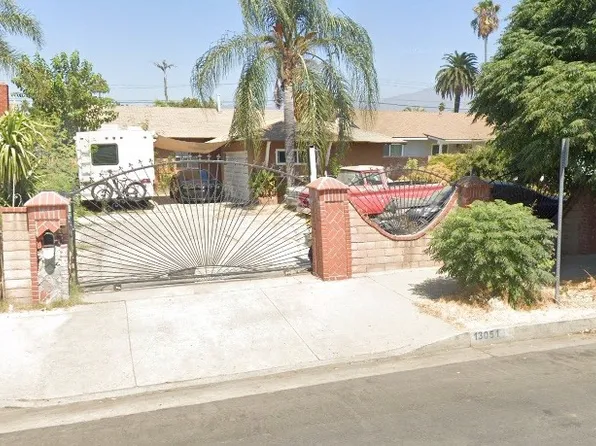 13051 Vaughn St, San Fernando, CA 91340