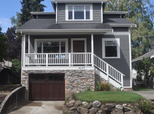 6033 McKinley Pl N, Seattle, WA 98103