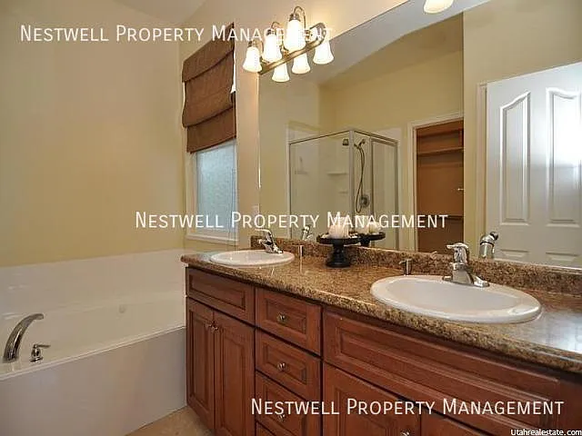 11623 S Grandville Ave — Photo 15