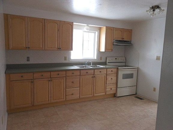 4th image of 1328 1st West Ave
