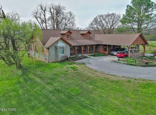 1127 Tarwater Rd, Knoxville, TN 37920