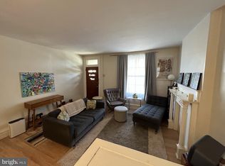 158 Lauriston St, Philadelphia, PA 19128