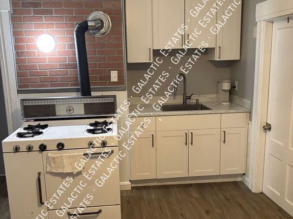 164 Notre Dame Ave #2